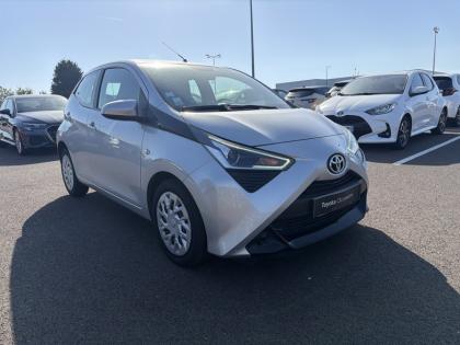 TOYOTA Aygo 1.0 VVT-i x-play  