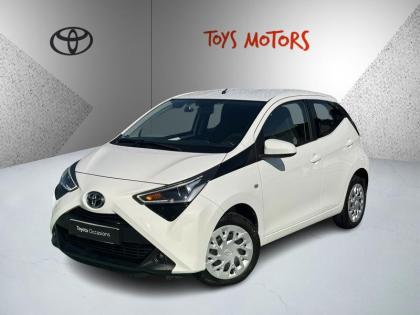 TOYOTA Aygo 1.0 VVT-i x-play / X-shift  