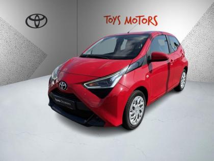 TOYOTA Aygo 1.0 VVT-i x-play  