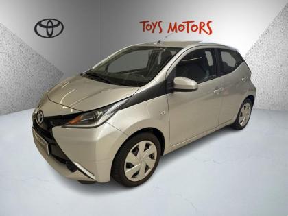 TOYOTA Aygo 1.0 VVT-i x-play  