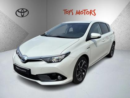 TOYOTA Auris 136h Design  