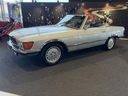 MERCEDES-BENZ 280SL R107 280 SL R107  