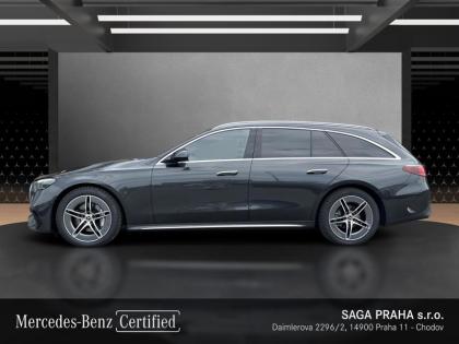 MERCEDES-BENZ E-Třída E 220 d 4MATIC kombi AMG Line 