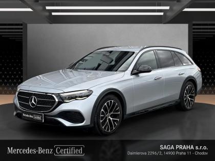 MERCEDES-BENZ Třída E E 220 d 4MATIC All-Terrain Night  