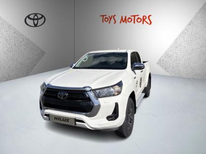 TOYOTA Hilux Xtra Cab 4WD 2,4L D-4D BVA Légende 2 pl  