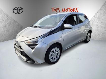 TOYOTA Aygo 1.0 VVT-i x-play  