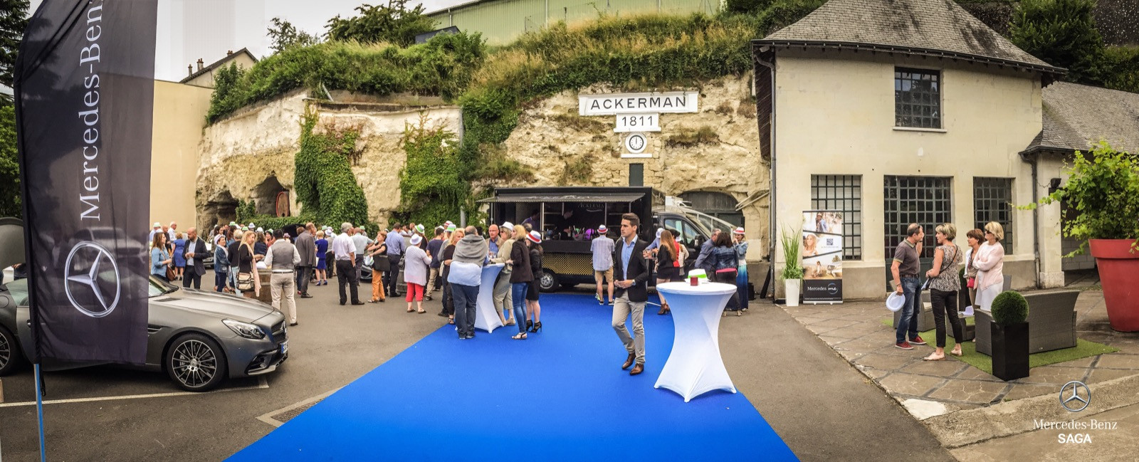 Présentation des cabriolets à Saumur